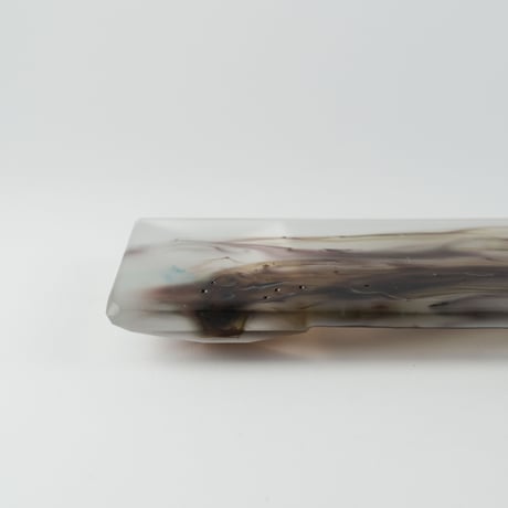 大迫友紀　float足付き長皿