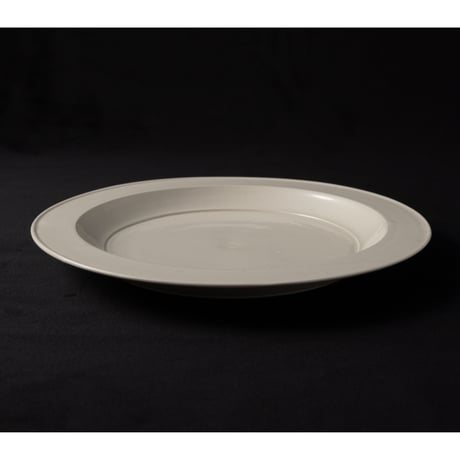 畠山雄介　7.5寸縁皿