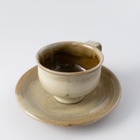 笠原良子　白釉コーヒー碗皿