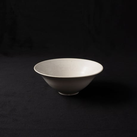 畠山雄介　藁白茶碗
