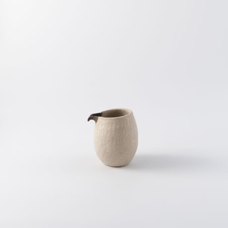 星野友里　ミルクピッチャー