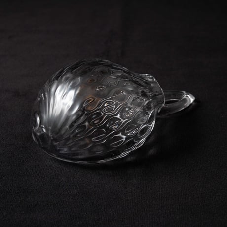 河上智美　イチゴつるし花器