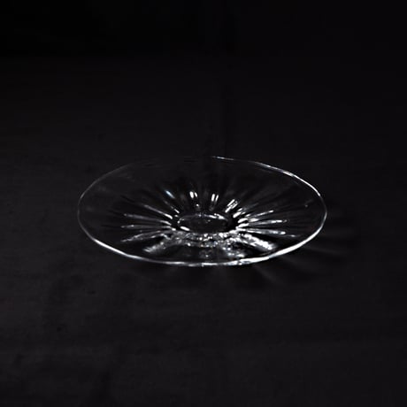 河上智美　楕円花皿　１９