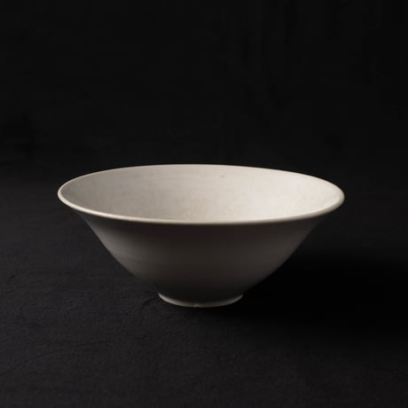 畠山雄介　藁白茶碗