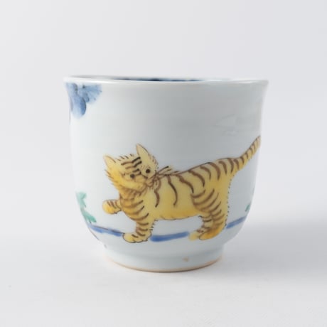 清水なお子　色絵松に虎湯呑大