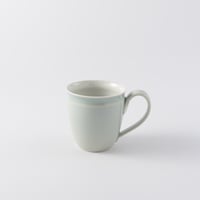萩原千春　青白磁マグ