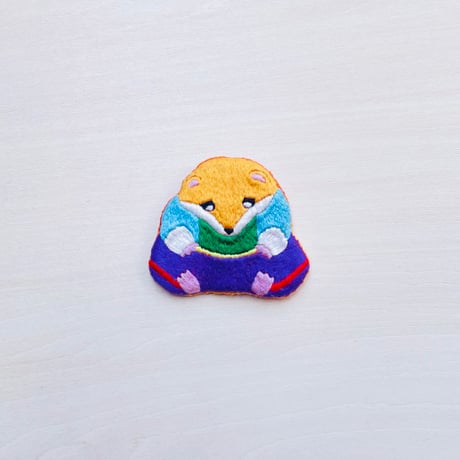ふとっちょリスのブローチ