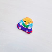ふとっちょリスのブローチ