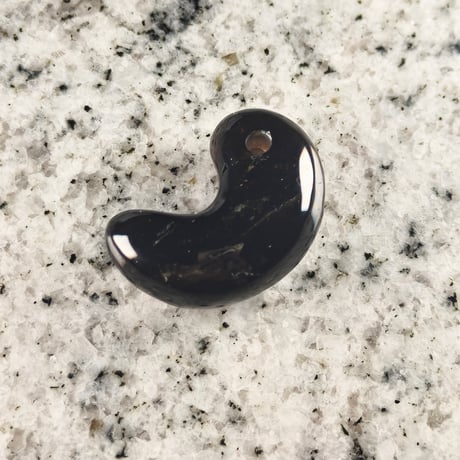 黒平水晶 | STORES