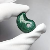 🐥🐉【超希少/最高品質】糸魚川金山谷産翡翠勾玉27mm/成功、繁栄、霊性