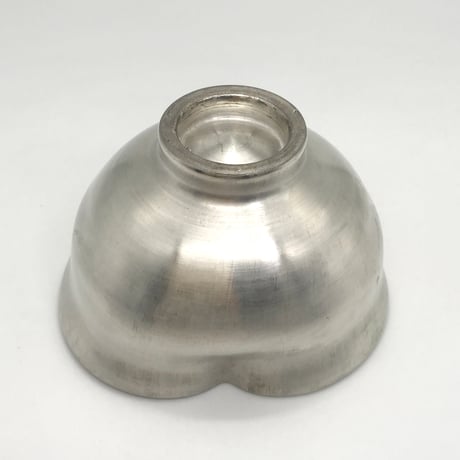 866 猪目茶碗　銀彩　12.8×7.7cm