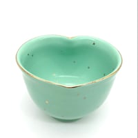 842   猪目茶碗　ティファニーブルー　花緑青　12.5×8.8cm