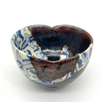 606 染付更紗文猪目茶碗　12.4×7.9cm