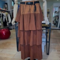 1%(イチパーセント）プリーツアシンメトリースカート