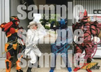 キャラクターブロマイド（1セット3枚入り）直筆サイン入り