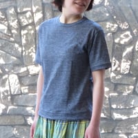 夏のくつろ着。サラッとやわらかリネン100％Tシャツ
