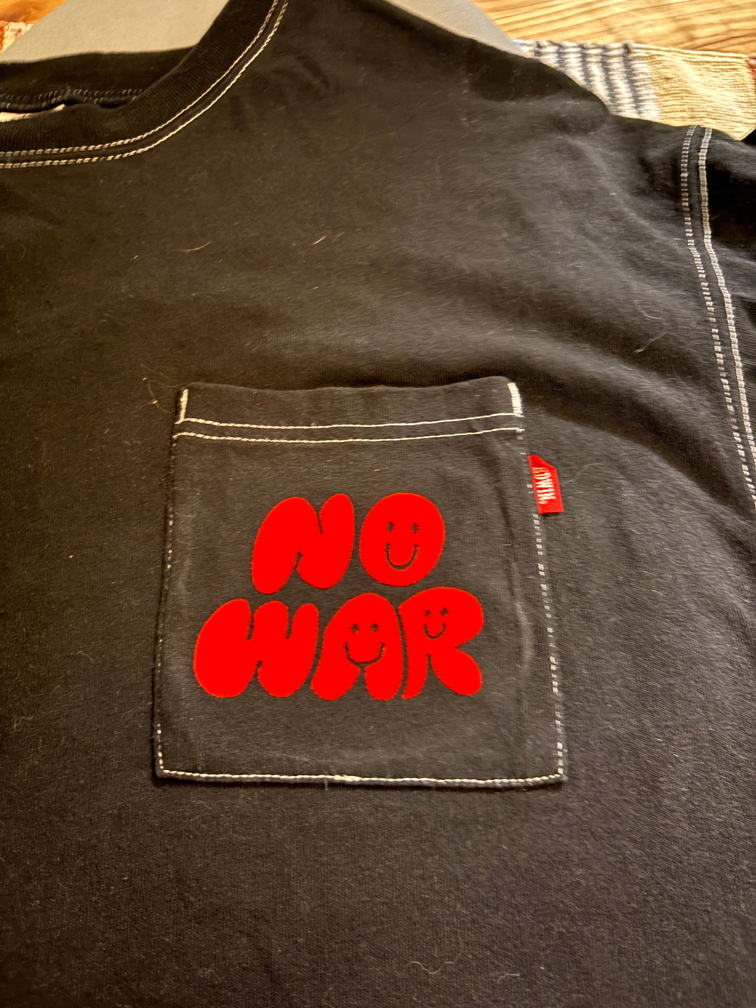 アイロンプリントシート＊NO WAR スマイル | stand up with you