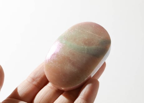 【悟った至福のシッディ】＆大技封入❣️【悩みを食べてくれる龍神】エンジェルオーラ ピンクオパール 握り石（1個）