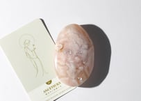 【悟った至福のシッディ】＆〈タイムウェーバーによる長所を認識し、直観的で可能性に満ちた人生を引き寄せる調整入り〉オリジナルカード付き❣️ チェリーブロッサムアゲート 握り石