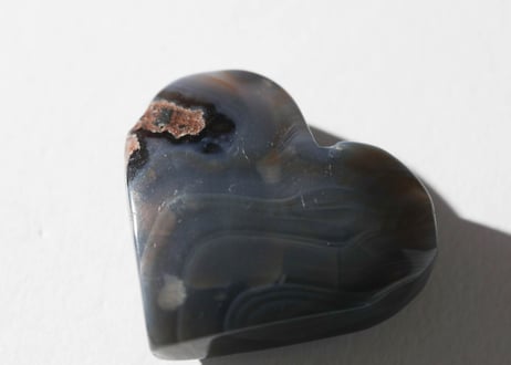 【悟った至福のシッディ】＆〈タイムウェーバーによる長所を認識し、直観的で可能性に満ちた人生を引き寄せる調整入り〉オリジナルカード付き❣️ グレーアゲート ハート