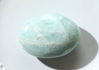 葉月ゆうによる技封入❣️【青天井にますます良い人間になる】ハイクオリティ ガーニエライト 握り石