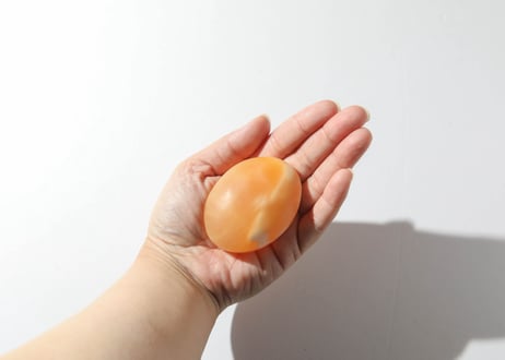 【悟った至福のシッディ】＆葉月ゆうによる技封入❣️【日々あらゆる面でますます良くなっていく】オレンジカルサイト 握り石
