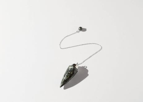 【CRYSTAL PATH クリスタルパス（魔法使いになる）シジル封入 オリジナルカードつき❣️】プレセリブルーストーン ペンデュラム ※イベントクーポン使用不可