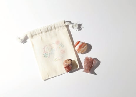 葉月ゆうによる技封入❣️【四大天使のサポート＆結界】天使の行動力セット〈ストロベリークォーツ〉巾着付き ※イベントクーポン使用不可