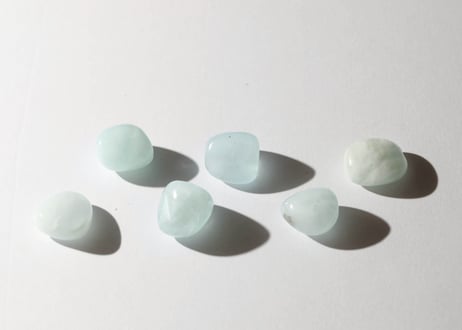 【悟りのシッディ入り】アクアマリン タンブル M（6個セット）