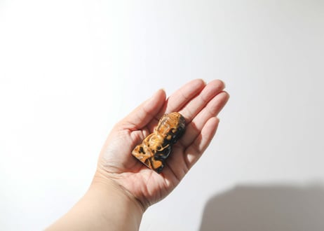 悟りのシッディ＆葉月ゆうによる技封入❣️【カルマ体のブロック解放/ハートからの願いを叶える】タイガーアイ ブッダ