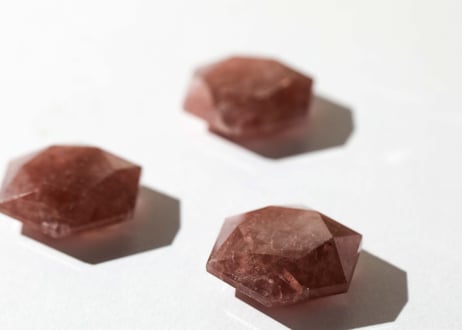 【悟りのシッディ入り】ストロベリークォーツ 六芒星（1個）