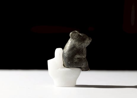 葉月ゆうによる技封入❣️【愛し愛される】パイライトの考えるぶたとホワイト翡翠のトイレ ※イベントクーポン使用不可