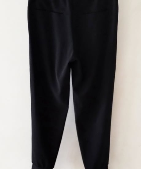 ポンチプルオーバー×きれいめジョグパンツコーデ（Lallia Mu・UNITED ARROWS）Set