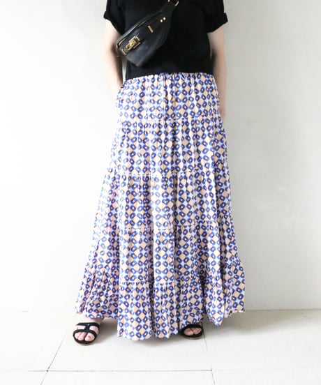 IENAクロップドTシャツ×ZARAプリントティアードスカートコーデ（IENA・ZARA）Set