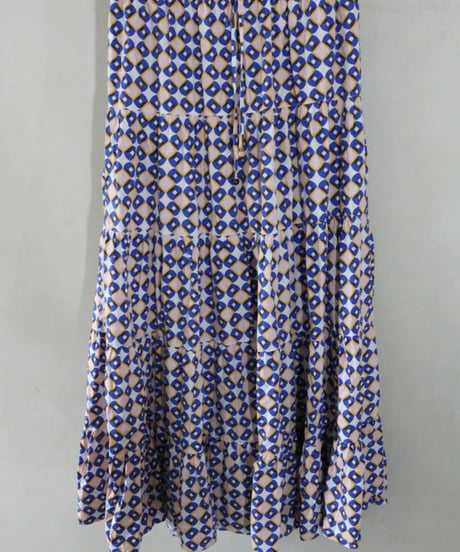 IENAクロップドTシャツ×ZARAプリントティアードスカートコーデ（IENA・ZARA）Set