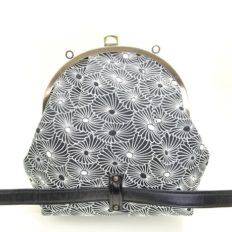 7.0寸 2WAYバッグ（リュック＆ショルダー）菊づくし（ふくれ織）黒色　※口金：AG