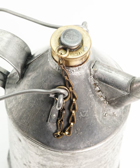 OIL can 1L 1920's -