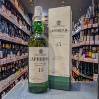ラフロイグ15年［並行］　46度／700ml　※箱付き