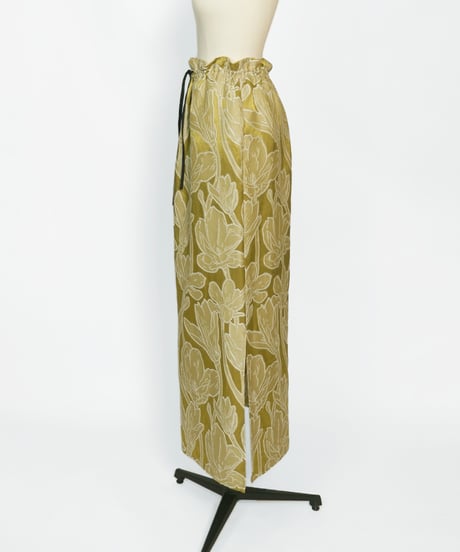 S-03 Magnolia Gather Skirt <OLIVE YELLOW Flower> sample