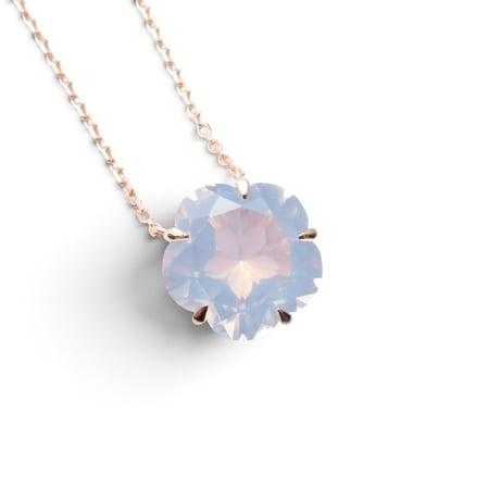 【necklace】　ミルキーアメジスト　ふわりさくらインカット
