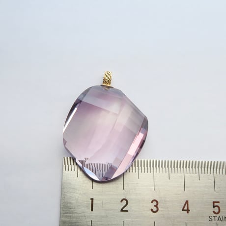【charm】　一期一石チャーム：K10YG アメジスト　P
