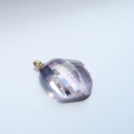 【charm】　一期一石チャーム：K10YG アメジスト　P
