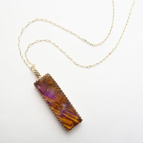 【ncklace】　ルチルアメトリン