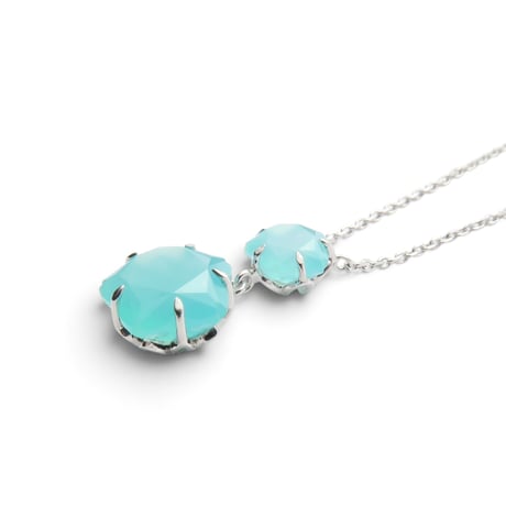 【necklace】　シーブルーカルセドニー　さくらシェイプ
