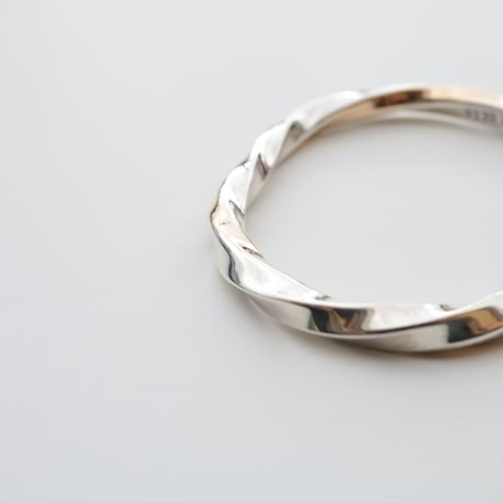 UNISEX / ナバホ族 Bruce Morgan / #6SQ 14K/SS プレーン ツイスト バングル