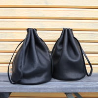 UNISEX / ''LINKS'' ORIGINAL / LEATHER DRAWSTRING BAG (中) / 26AW