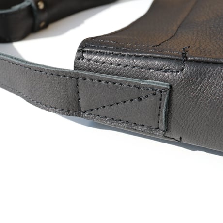 UNISEX / ''LINKS'' ORIGINAL / RETRO SHOULDER LEATHER BAG (大)