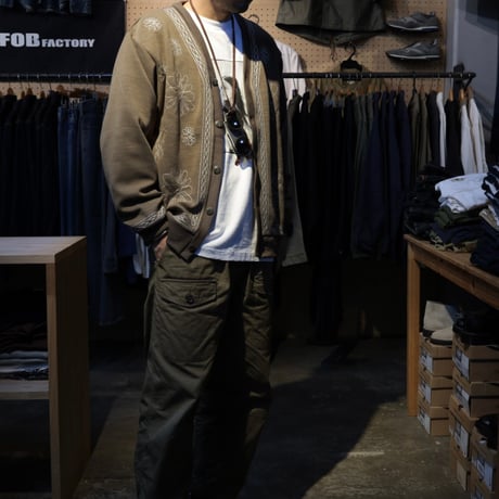 modem design / Embroidered Cardigan / M-2607251
