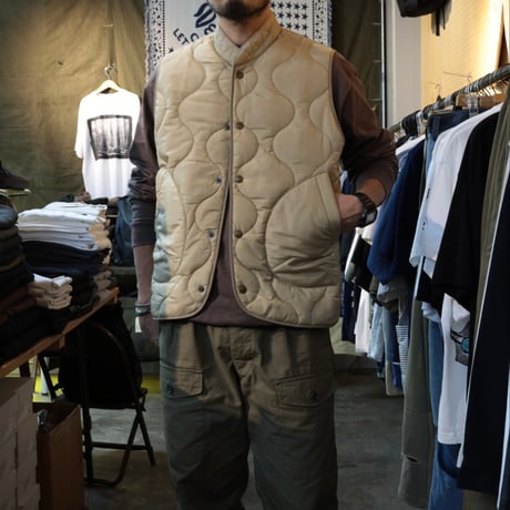 D.C.WHITE / Waistcoat Quilt / D263350