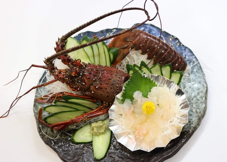 10/1 発送指定商品【期間限定】天然牛深直送！伊勢えび２尾